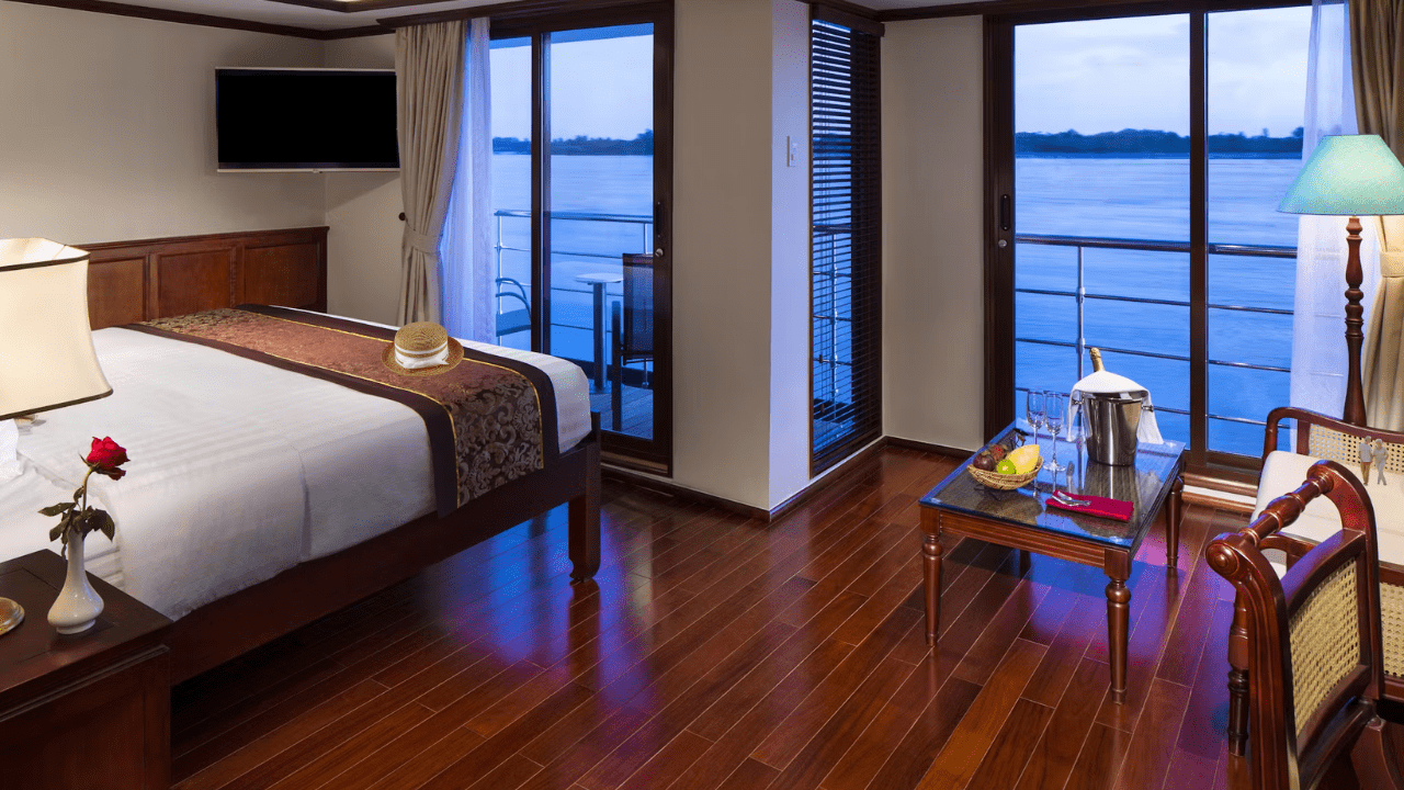 Amawaterways suite